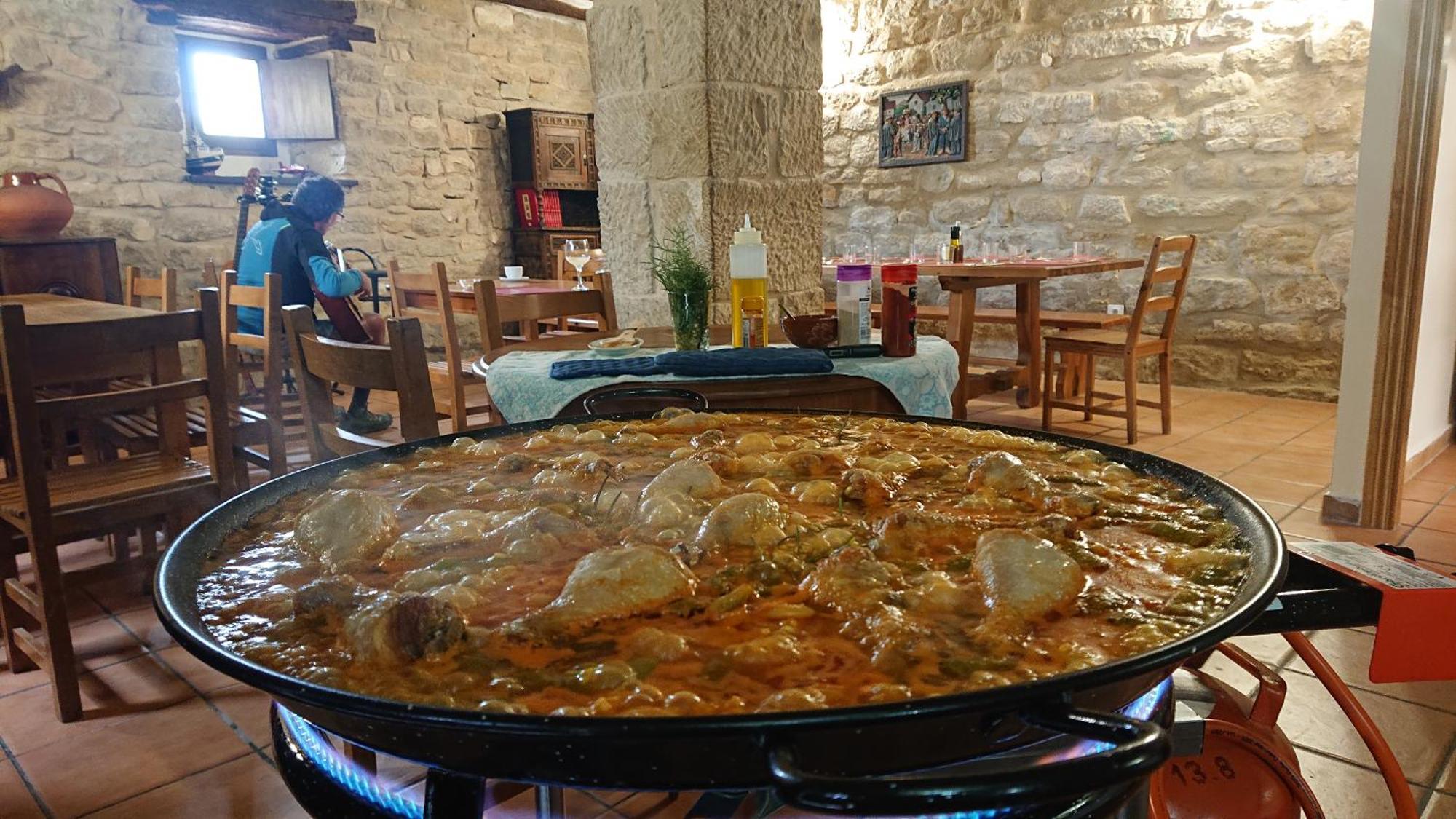 Albergue Sansol - El Oasis Del Camino Frances - Exclusivo Para Peregrinos Εξωτερικό φωτογραφία