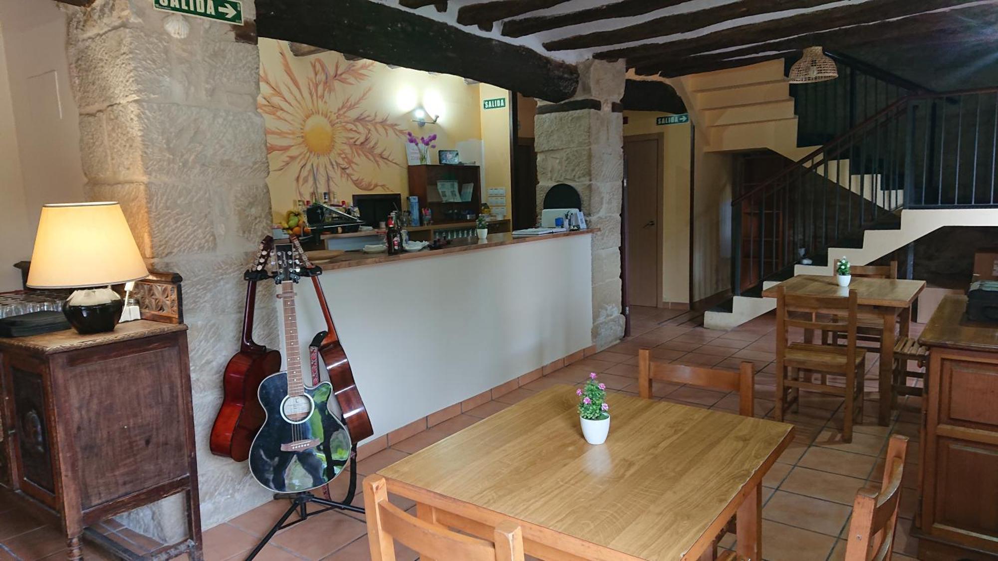 Albergue Sansol - El Oasis Del Camino Frances - Exclusivo Para Peregrinos Εξωτερικό φωτογραφία