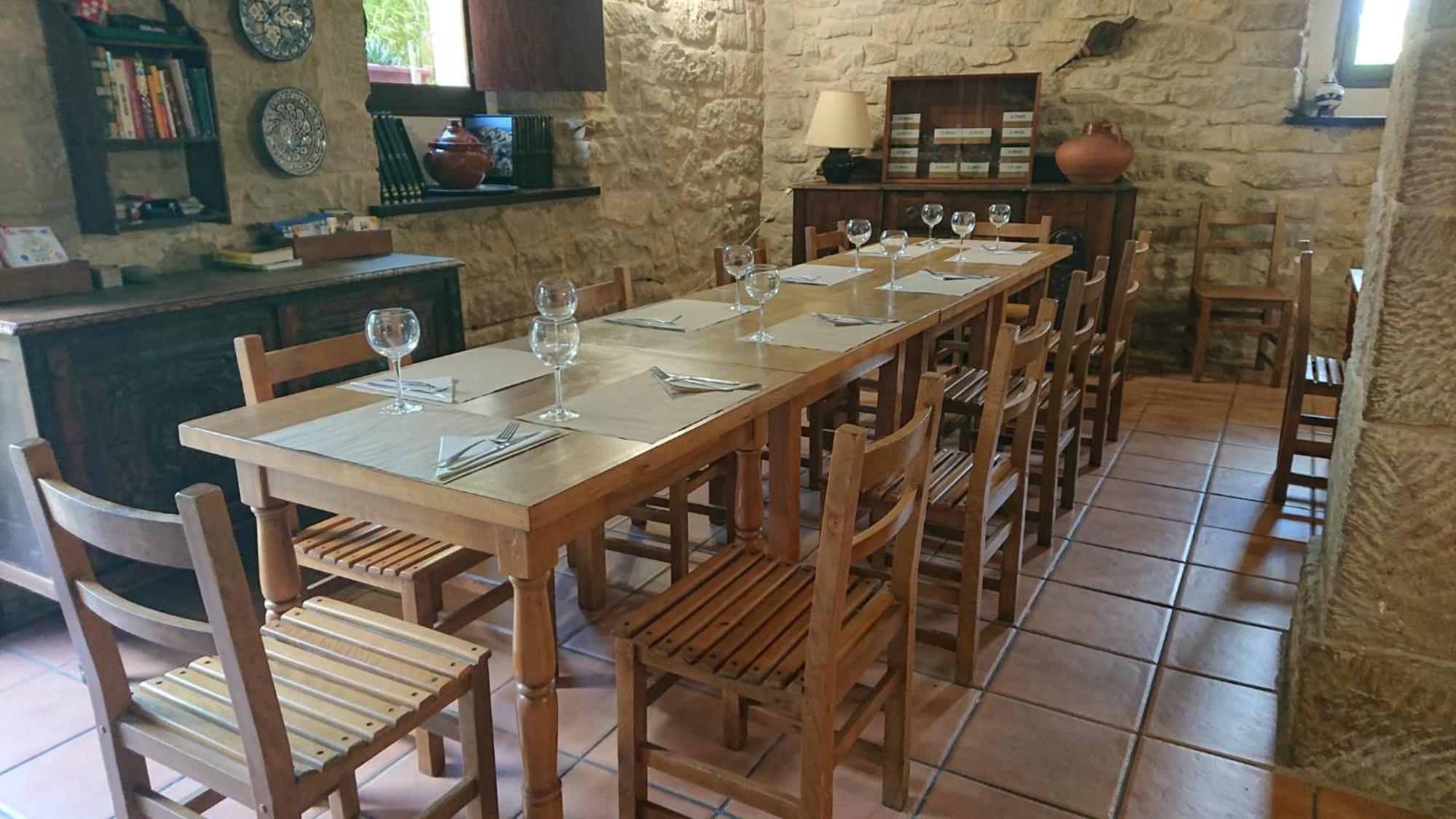 Albergue Sansol - El Oasis Del Camino Frances - Exclusivo Para Peregrinos Εξωτερικό φωτογραφία